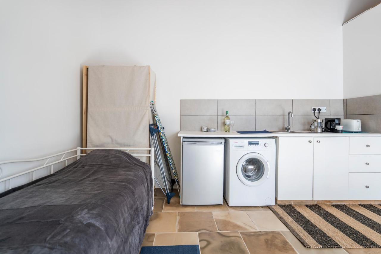 To Hani - Small Studio Никосия Экстерьер фото